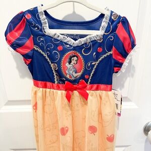 NWT- Disney Snow White Nightgown Size 4